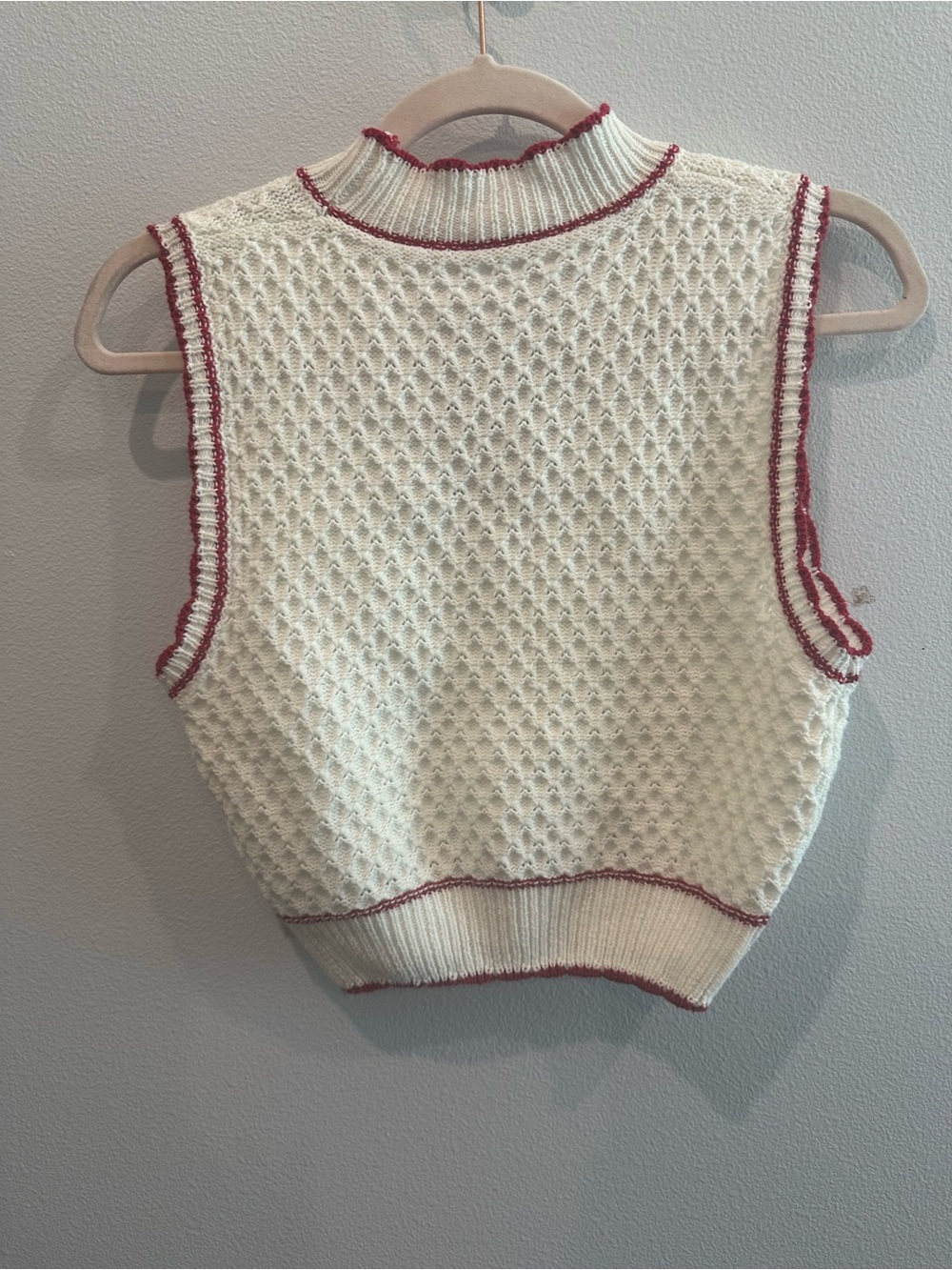 Cider cropped sweater vest. Size L - Picture 5 of 5